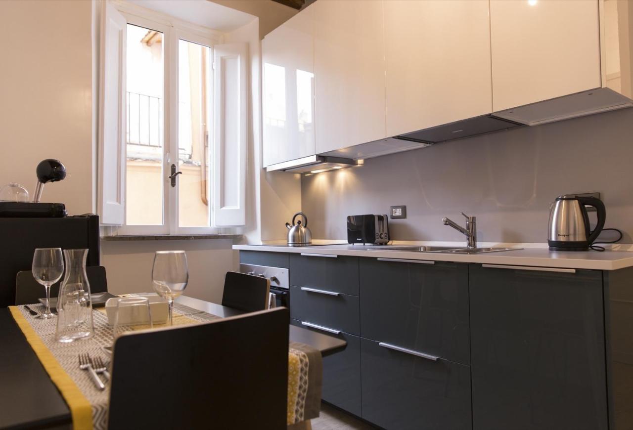 Cozy Apartment In Via Degli Spagnoli - FromhometoRoma Exterior foto