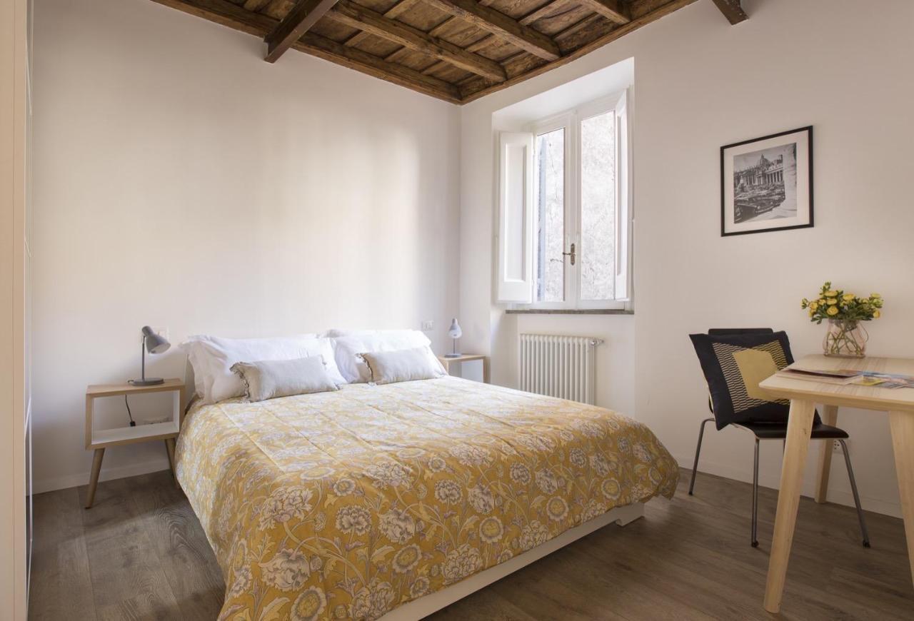 Cozy Apartment In Via Degli Spagnoli - FromhometoRoma Exterior foto